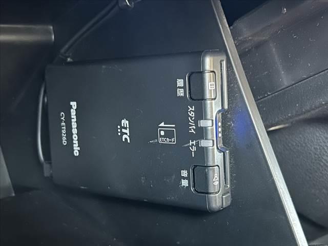 スペーシアギア ハイブリッドＸＺ　後期　２トーン　両側パワースライドドア　社外ＳＤナビ　フルセグ　ＢＴ　ＤＶＤ再生　Ｂカメラ　セーフティＳ　ＥＴＣ　ＬＥＤヘッド＆フォグ　スマートキーＸ２　Ａストップ　ＨＵＤ　電格　ＵＳＢポート（39枚目）