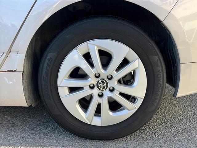 プリウス Ｓ　車検整備付　セーフティセンス　社外ＳＤナビ　フルセグ　ＤＶＤ　ブルートゥース　Ｂカメラ　スマートキーＸ２　Ｐガラス　Ｐスタート　ステリモ　ＥＴＣ　電格　クルコン　横滑り防止　ＬＥＤヘッドライト（45枚目）