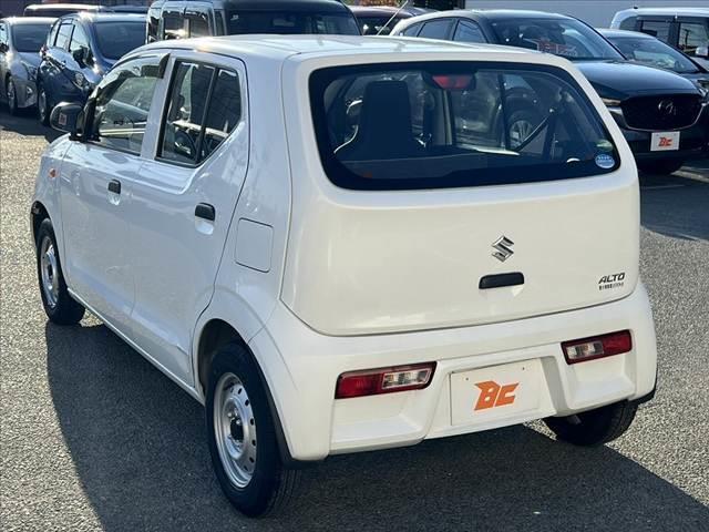 アルト ＶＰ　車検整備付　社外７インチＳＤナビ　ＤＶＤ　リモコンキー　横滑り防止　ＳＲＳエアバッグ　ヘッドライトレベライザー　セキュリティ　ドリンクホルダー　ＡＣソケット　マルチインフォメーションディスプレイ（15枚目）