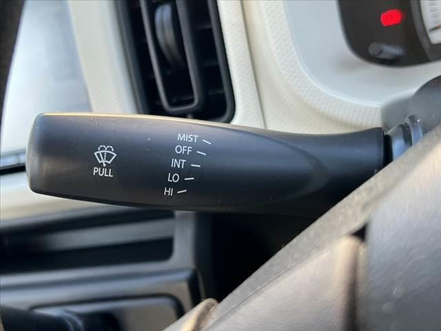 アルト ＶＰ　車検整備付　社外７インチＳＤナビ　ＤＶＤ　リモコンキー　横滑り防止　ＳＲＳエアバッグ　ヘッドライトレベライザー　セキュリティ　ドリンクホルダー　ＡＣソケット　マルチインフォメーションディスプレイ（28枚目）