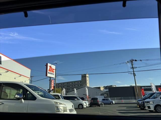 ノート 　車検整備付　後期　アラウンドビューモニター　エマージェンシーブレーキ　社外ＳＤナビ　Ｂｌｕｅｔｏｏｔｈ　スマートキーＸ２　Ｐスタート　スマートルームミラー　ＥＴＣ　Ａストップ　Ａライト　電格（22枚目）