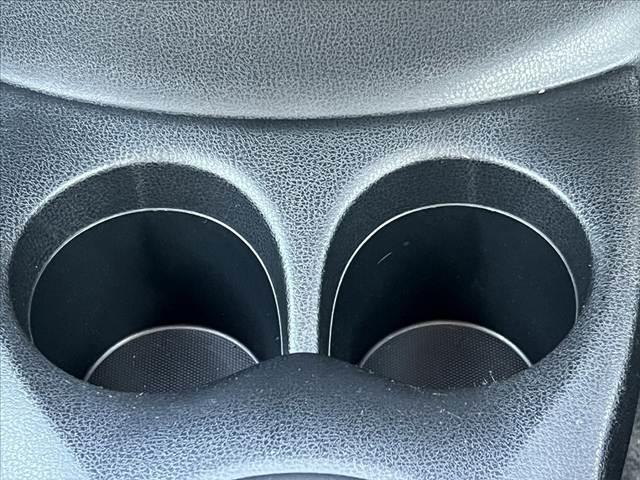 ノート 　車検整備付　後期　アラウンドビューモニター　エマージェンシーブレーキ　社外ＳＤナビ　Ｂｌｕｅｔｏｏｔｈ　スマートキーＸ２　Ｐスタート　スマートルームミラー　ＥＴＣ　Ａストップ　Ａライト　電格（31枚目）