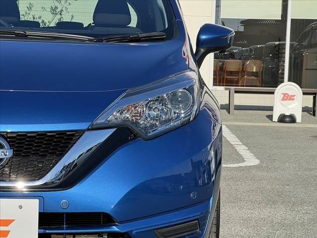 ノート 　車検整備付　後期　アラウンドビューモニター　エマージェンシーブレーキ　社外ＳＤナビ　Ｂｌｕｅｔｏｏｔｈ　スマートキーＸ２　Ｐスタート　スマートルームミラー　ＥＴＣ　Ａストップ　Ａライト　電格（41枚目）