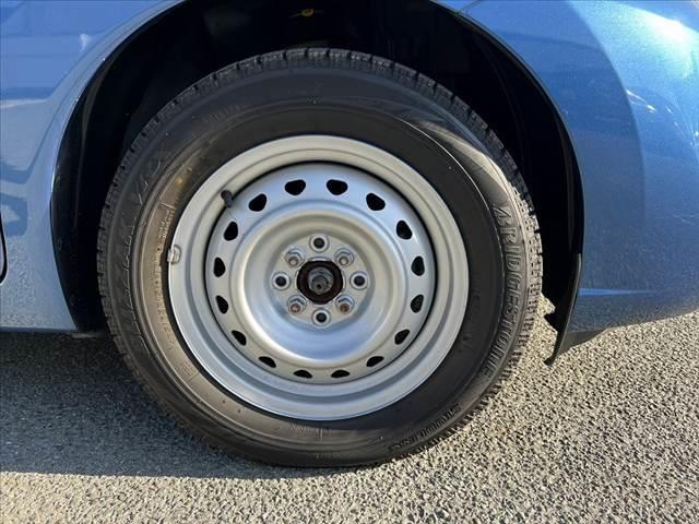 ノート 　車検整備付　後期　アラウンドビューモニター　エマージェンシーブレーキ　社外ＳＤナビ　Ｂｌｕｅｔｏｏｔｈ　スマートキーＸ２　Ｐスタート　スマートルームミラー　ＥＴＣ　Ａストップ　Ａライト　電格（47枚目）