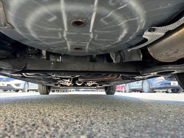 ノート 　車検整備付　後期　アラウンドビューモニター　エマージェンシーブレーキ　社外ＳＤナビ　Ｂｌｕｅｔｏｏｔｈ　スマートキーＸ２　Ｐスタート　スマートルームミラー　ＥＴＣ　Ａストップ　Ａライト　電格（51枚目）