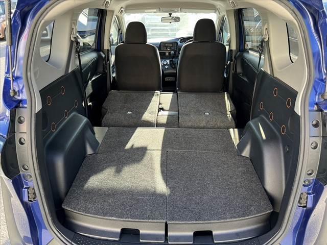 シエンタ ハイブリッド　ファンベースＸ　車検整備付　禁煙車　後期　純正ＣＤオーディオ　電動スライドドア　リモコンキー　横滑り防止　ＳＲＳエアバッグ　オートライト　プライバシーガラス　シートリフター　電動格納ミラー　ヘッドライトレベライザー（21枚目）