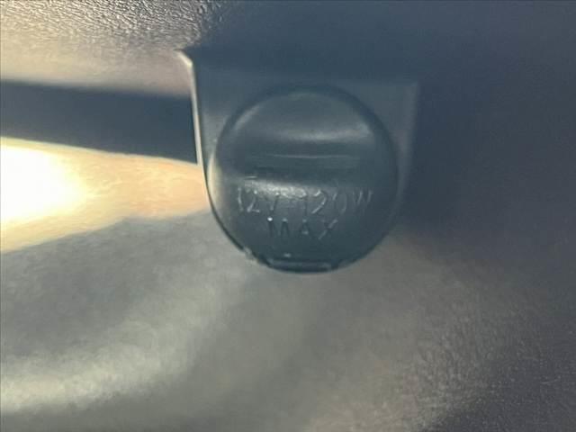 シエンタ ハイブリッド　ファンベースＸ　車検整備付　禁煙車　後期　純正ＣＤオーディオ　電動スライドドア　リモコンキー　横滑り防止　ＳＲＳエアバッグ　オートライト　プライバシーガラス　シートリフター　電動格納ミラー　ヘッドライトレベライザー（33枚目）