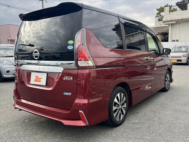 各種オートローンの取り扱いも行っております。（セディナ・ジャックス・オリコｅｔｃ）審査は簡単、免許書さえあれば所得証明など不要で即審査させて頂きます。