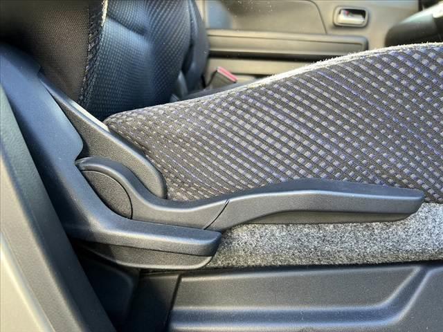 フレア ハイブリッドＸＳ　禁煙車　セーフティーＰＫＧ　純正ＳＤナビ　フルセグ　ブルートゥース　ＤＶＤ　ＥＴＣ　ＬＥＤ　ヘッドアップＤ　スマートキーＸ２　シートヒーター　シートリフター　チルト　前席バニティーミラー　ＡＣソケット（29枚目）