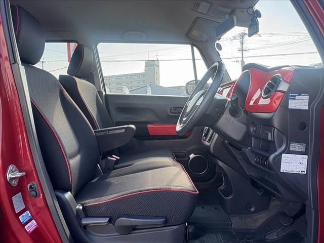 ハスラー 　２トーン　社外ＳＤナビ　フルセグ　ＢＴ　ＤＶＤ再生　ＲＢＳ　Ｂカメラ　ＨＩＤヘッド　エネチャージ　スマートキーＸ２　Ｐスタート　シートヒーター　ステリモ　Ａストップ　Ａライト　電格　革巻きステア（16枚目）