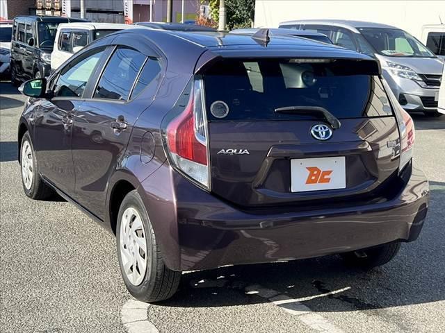 アクア Ｓ　車検整備付　禁煙　中期　スマートキーＸ２　Ｐスタート　純正ＳＤナビ　フルセグ　Ｂｌｕｅｔｏｏｔｈ　ＤＶＤ再生　バックカメラ　ＥＴＣ　電格ミラー　オートライト　レベライザー　ＡＣシガーソケット（15枚目）