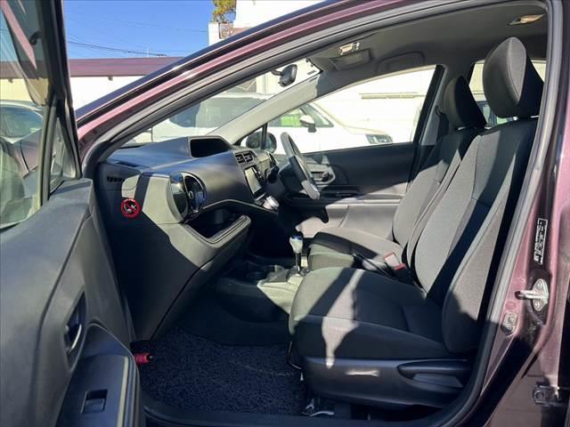 アクア Ｓ　車検整備付　禁煙　中期　スマートキーＸ２　Ｐスタート　純正ＳＤナビ　フルセグ　Ｂｌｕｅｔｏｏｔｈ　ＤＶＤ再生　バックカメラ　ＥＴＣ　電格ミラー　オートライト　レベライザー　ＡＣシガーソケット（19枚目）