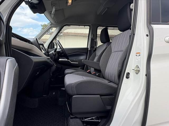 納車整備ついても第三者機関の指定工場で分解記録（法定整備）を実施し、車検を基準に不具合箇所、消耗部品は改善して納車させていただきます。