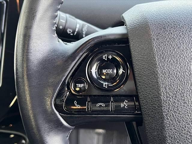 プリウス S 車検整備付 中期 セーフティーセンス 純正9インチSDナビ フルセグ DVD ブルートゥース Bカメラ LEDランプ オートハイビーム シートリフター 横滑り防止 クルコン ETC Pガラス(25枚目)