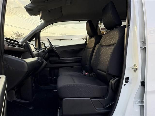 ワゴンＲ ＦＸ　後期　社外７型ナビ　地デジ　セーフティーサポート　ＥＴＣ　シートヒーター　バニティーミラー　レベライザー　ハイビームアシスト　プッシュスタート　スマートキーＸ２　ソナー　プライバシーガラス　電格（17枚目）