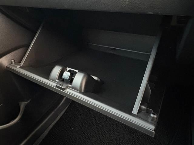 ワゴンＲ ＦＸ　後期　社外７型ナビ　地デジ　セーフティーサポート　ＥＴＣ　シートヒーター　バニティーミラー　レベライザー　ハイビームアシスト　プッシュスタート　スマートキーＸ２　ソナー　プライバシーガラス　電格（22枚目）