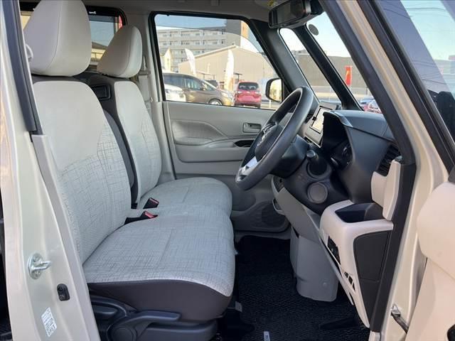 ルークス X 車検整備付 エマージェンシーブレーキ 純正7型SDナビ フルセグ ブルートゥース 全方位カメラ 電スラ スマートキーX2 Aライト Pガラス Pスタート 横滑り防止 SRSエアバッグ 電格ミラー(16枚目)