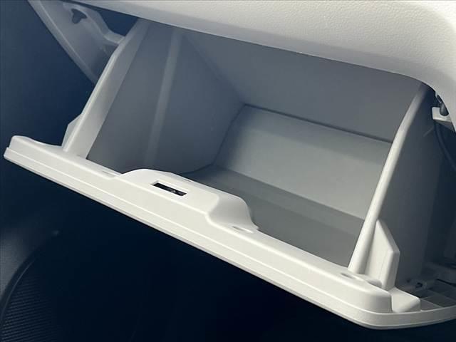 DAIHATSU MIRA E:S X SA III