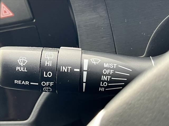 アクア Ｇ　車検整備付　中期　セーフティーセンスＣ　７型ＳＤナビ　バックカメラ　フルセグ　ドラレコ　ブルートゥース　ステリモ　クルコン　スマートキーＸ２　シートヒーター　シートリフター　チルトテレスコ（35枚目）