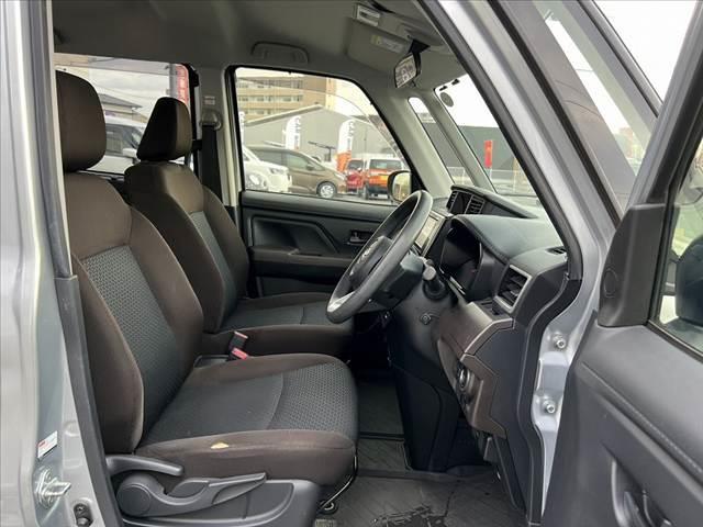 ルーミー G 後期 両側電動スライドドア 純正SDナビ/フルセグ/DVD/Bluetooth LEDヘッドライト ETC スマートキーX2 プッシュスタート USBポート シートリフター リアロールシェード(16枚目)