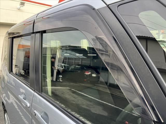 ルーミー G 後期 両側電動スライドドア 純正SDナビ/フルセグ/DVD/Bluetooth LEDヘッドライト ETC スマートキーX2 プッシュスタート USBポート シートリフター リアロールシェード(24枚目)