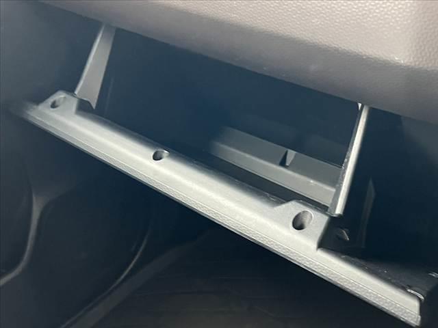 ルーミー G 後期 両側電動スライドドア 純正SDナビ/フルセグ/DVD/Bluetooth LEDヘッドライト ETC スマートキーX2 プッシュスタート USBポート シートリフター リアロールシェード(40枚目)