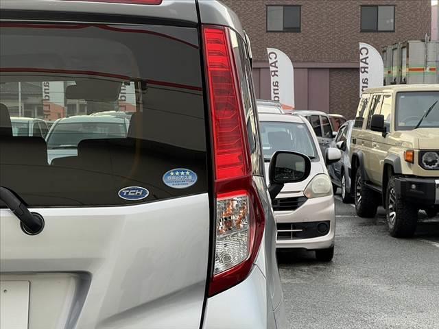 ルーミー G 後期 両側電動スライドドア 純正SDナビ/フルセグ/DVD/Bluetooth LEDヘッドライト ETC スマートキーX2 プッシュスタート USBポート シートリフター リアロールシェード(46枚目)