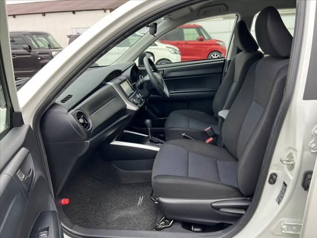 カローラフィールダー ハイブリッド 車検整備付き 後期 純正ナビ/Bluetooth ETC セーフティセンスC レーンディパーチャーアラート キーレス オートハイビーム 横滑り防止 電動格納ミラー エアバック(17枚目)