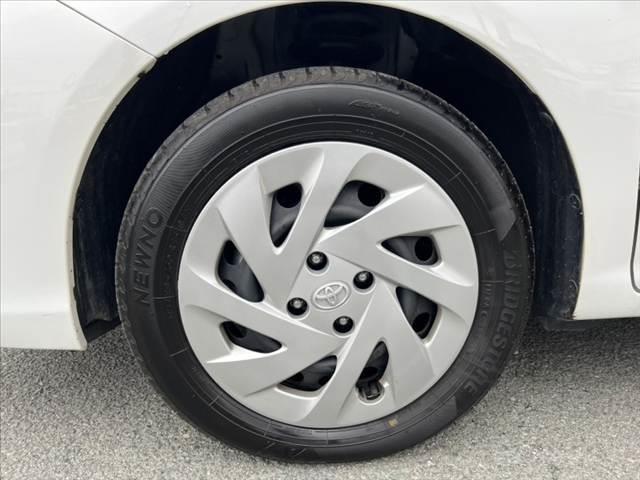 カローラフィールダー ハイブリッド 車検整備付き 後期 純正ナビ/Bluetooth ETC セーフティセンスC レーンディパーチャーアラート キーレス オートハイビーム 横滑り防止 電動格納ミラー エアバック(49枚目)