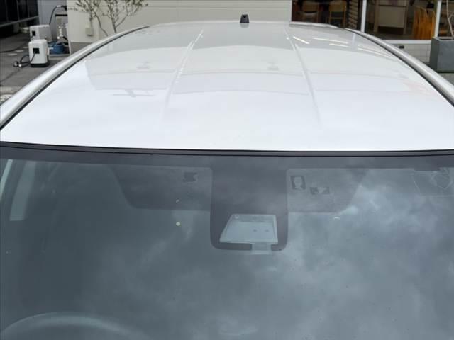 カローラフィールダー ハイブリッド 車検整備付き 後期 純正ナビ/Bluetooth ETC セーフティセンスC レーンディパーチャーアラート キーレス オートハイビーム 横滑り防止 電動格納ミラー エアバック(52枚目)