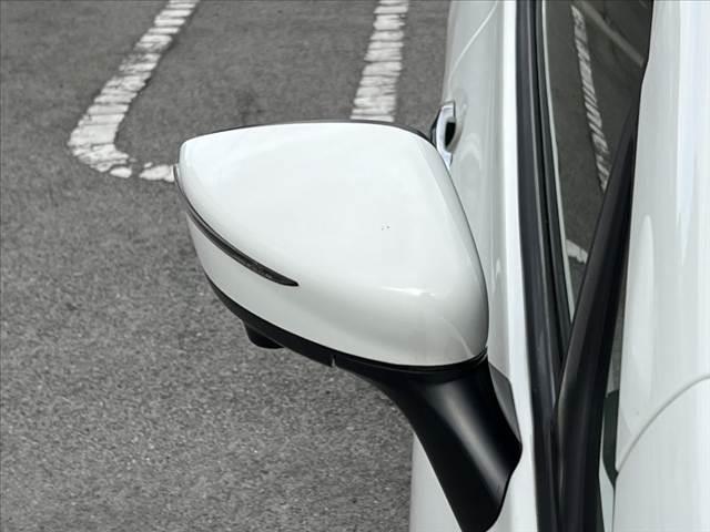 ノート １５Ｘ　車検整備付き　禁煙　純正フルセグナビ／Ｂｌｕｅｔｏｏｔｈ　アラウンドビューモニター　電動格納ミラー　ＥＴＣ　スマートキー　ステリモ　Ｄミラー　エマブレ　Ｐガラス　シートリフター　イモビ（43枚目）