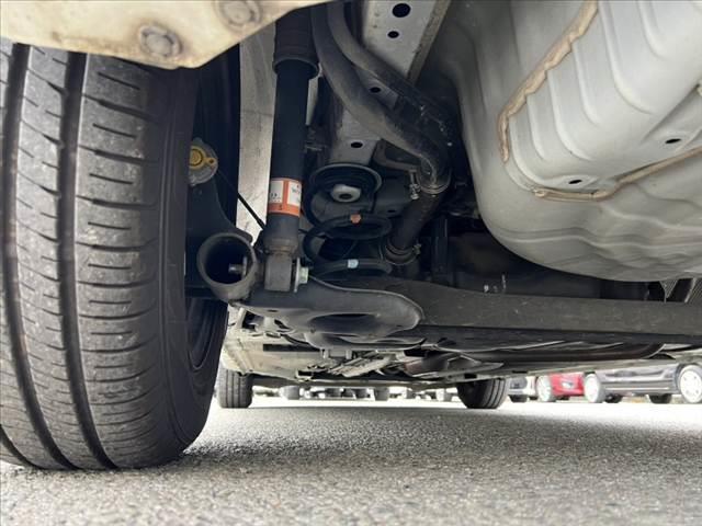 ノート １５Ｘ　車検整備付き　禁煙　純正フルセグナビ／Ｂｌｕｅｔｏｏｔｈ　アラウンドビューモニター　電動格納ミラー　ＥＴＣ　スマートキー　ステリモ　Ｄミラー　エマブレ　Ｐガラス　シートリフター　イモビ（57枚目）