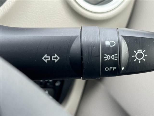 eKワゴン M 車検整備付き 後期 社外ナビ/Bluetooth 電動格納ミラー ETC シートリフター ヒルスタートアシスト ヒーター付きミラー プライバシーガラス チルトステアリング(33枚目)