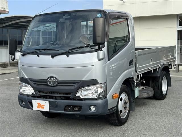 トヨエース 　車検整備付　４．０／ディーゼルターボ　積載２０００ｋｇ　ＥＴＣ　衝突軽減ブレーキ　車線逸脱警報　ＬＥＤフォグ　アイドリングストップ　電格ミラー　横滑り防止　ＳＲＳエアバッグ　ＡＢＳ　パワーウィンドゥ（8枚目）
