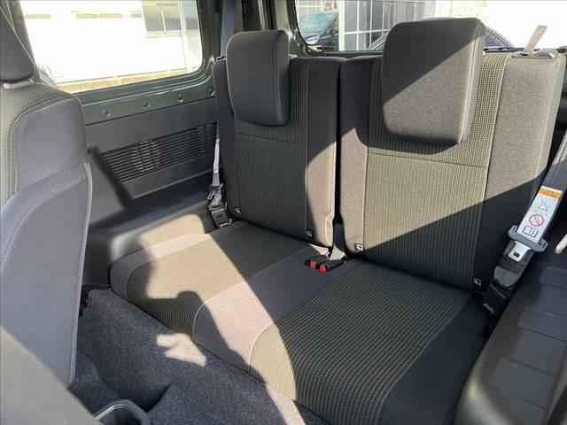 ジムニー ＸＬ　禁煙車　ＡＴ　４ＷＤ　セーフティサポート　前席シートヒーター　スマートキーＸ２　車線逸脱防止支援　プライバシーガラス　ヒルスタートアシスト　電格ミラー　ＳＲＳエアバッグ／サイド／カーテン　Ａストップ（19枚目）