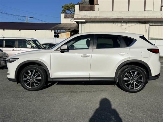 �K���X�R�[�e�B���O�Ȃǂ��s���Ă���܂��B�v���̋Ǝ҂ɂ��A�{�H�ł��̂ł����S���Ă����݂��������B