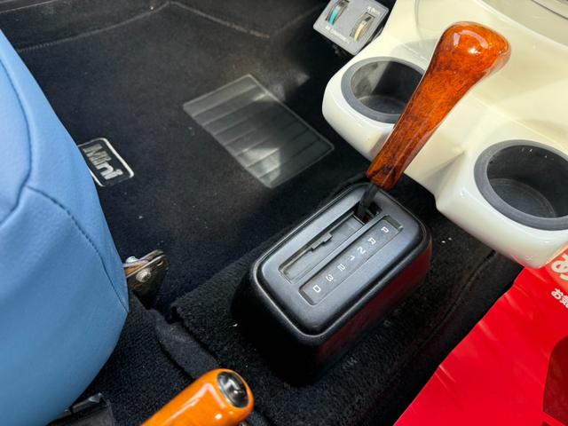 ＭＩＮＩ メイフェア１．３ｉＡＵＴＯ　エアコン　１ＤＩＮＣＤオーディオ　シートカバー（22枚目）