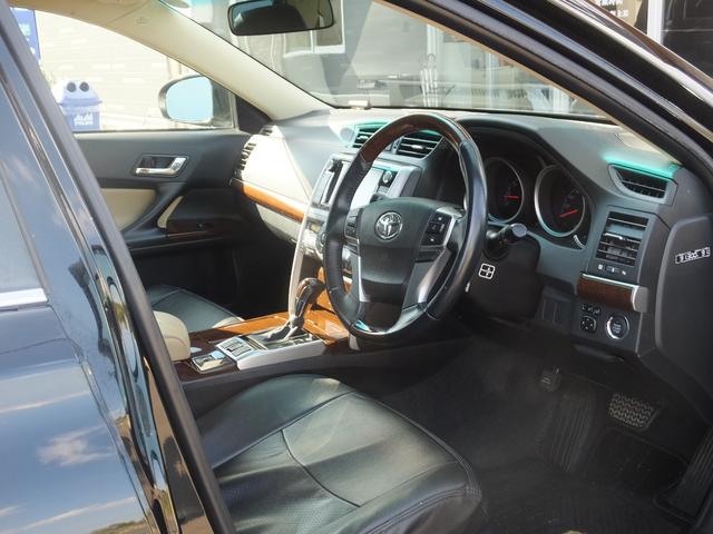 マークＸ プレミアム　ナビ　フルセグＴＶ　Ｂｌｕｅｔｏｏｔｈ　バックカメラ　ＥＴＣ　衝突軽減ブレーキ　クルーズコントロール　プッシュスタート　スマートキー　シートヒーター　パワーシート（11枚目）