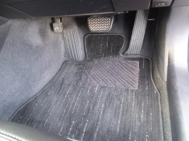 マークＸ プレミアム　ナビ　フルセグＴＶ　Ｂｌｕｅｔｏｏｔｈ　バックカメラ　ＥＴＣ　衝突軽減ブレーキ　クルーズコントロール　プッシュスタート　スマートキー　シートヒーター　パワーシート（31枚目）