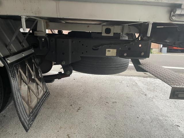 WキャブスーパーローDX Wキャブ 6人乗り ナビ バックカメラ ETC シート下断熱材加工 最大積載量1250kg(7枚目)