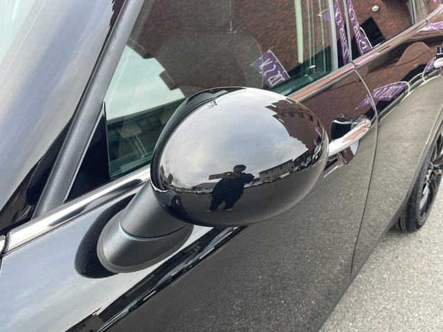 ＭＩＮＩ クラブマン　バッキンガム　クルーズコントロール　純正１７インチブラックＡＷ　純正ナビ　前後ドライブレコーダー　被害軽減ブレーキ　ＢＣカメラ　前車接近警告機能　ＥＴＣ　Ｂｌｕｔｏｏｔｈ接続対応　電格ミラー　ターボ車　オートライト（28枚目）