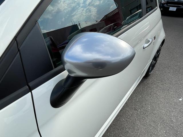 アバルト595 ツーリズモ後期モデル 後期モデル 純正オーディオ Bremboキャリパ レコモン コンペティツィオーネ17インチAW ステアリングスイッチ Blutooth接続対応 パドルシフト レッド革シート アルミ給油キャップ ETC(35枚目)