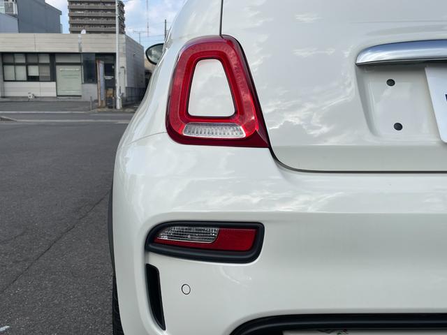 アバルト595 ツーリズモ後期モデル 後期モデル 純正オーディオ Bremboキャリパ レコモン コンペティツィオーネ17インチAW ステアリングスイッチ Blutooth接続対応 パドルシフト レッド革シート アルミ給油キャップ ETC(44枚目)