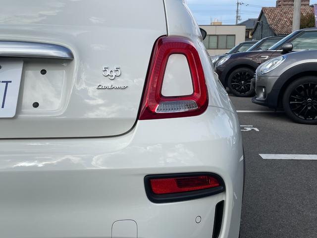 アバルト595 ツーリズモ後期モデル 後期モデル 純正オーディオ Bremboキャリパ レコモン コンペティツィオーネ17インチAW ステアリングスイッチ Blutooth接続対応 パドルシフト レッド革シート アルミ給油キャップ ETC(46枚目)