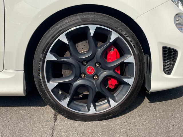 アバルト595 ツーリズモ後期モデル 後期モデル 純正オーディオ Bremboキャリパ レコモン コンペティツィオーネ17インチAW ステアリングスイッチ Blutooth接続対応 パドルシフト レッド革シート アルミ給油キャップ ETC(64枚目)