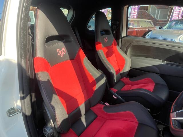 【運転席】レーシング仕様のサベルトシートです！