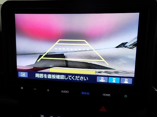 Ｎ－ＢＯＸカスタム コーディネートスタイル　ワンオーナー・禁煙車・８インチ純正ナビ・ＥＴＣ・両側電動スライドドア・シートヒーター（3枚目）