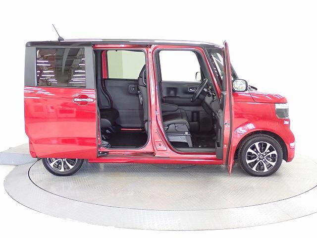 Ｎ－ＢＯＸカスタム コーディネートスタイル　ワンオーナー・禁煙車・８インチ純正ナビ・ＥＴＣ・両側電動スライドドア・シートヒーター（10枚目）