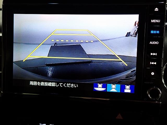 Ｎ－ＢＯＸカスタム Ｇ・Ｌホンダセンシング　ワンオーナー・禁煙車・純正ナビ・ＥＴＣ・ドラレコ・（3枚目）
