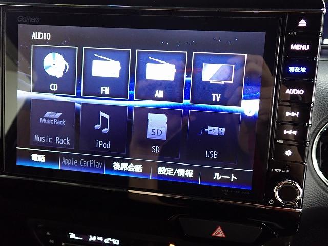 Ｎ－ＢＯＸカスタム Ｇ・Ｌターボホンダセンシング　ワンオーナー車・禁煙車・純正ナビ・ＥＴＣ・両側電動スライドドア・後席モニター（2枚目）